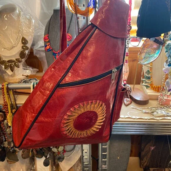 Egyptian Red Leather Backpack Made in Egypt - Picture 6 of 6